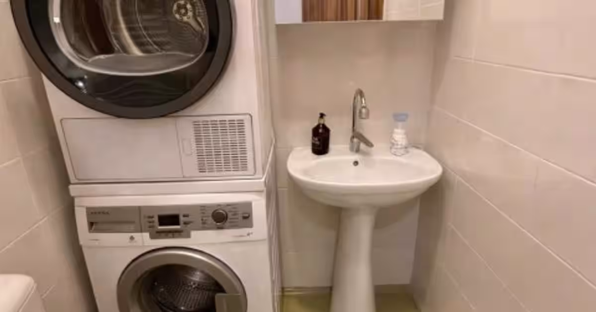 Penthouse pe două niveluri, terasă generoasă, vedere la apus