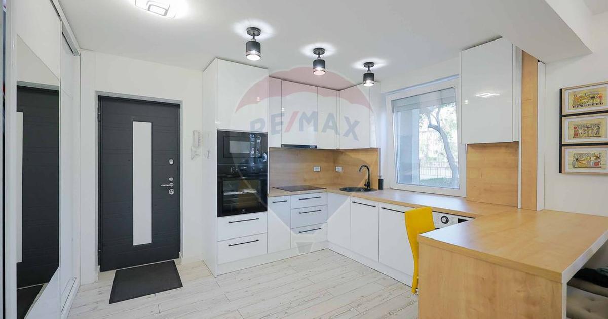 Apartament cu 2 camere de vânzare în zona Centrală