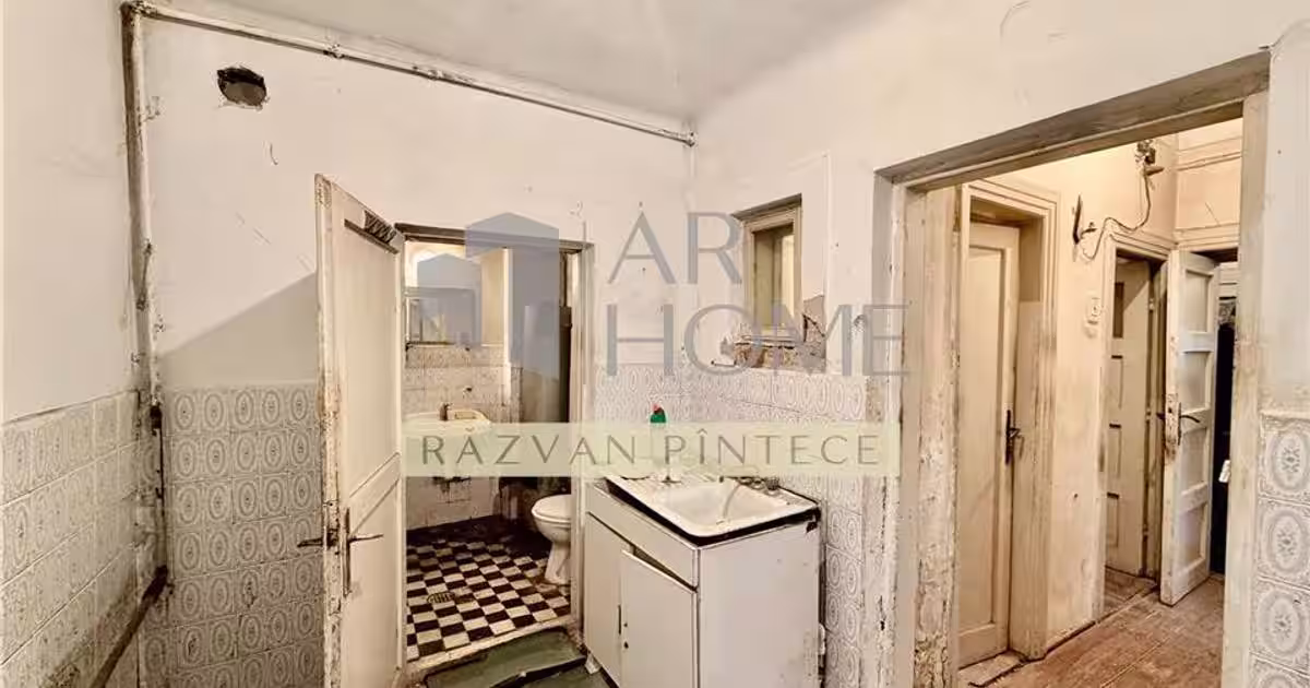 Apartament decomandat cu 2 camere în zona Poștei - Bucov, Ploiești