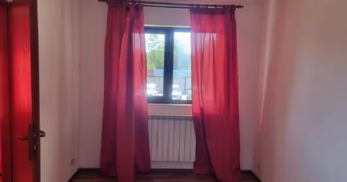 Apartament 2 camere de vanzare : Plopeni (centrala termica)
