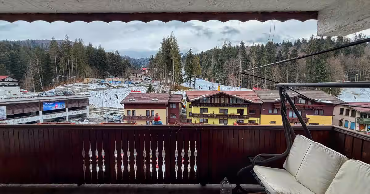 Apartament 3 camere, finisaje unice,  cu terasă, vedere la pârtie