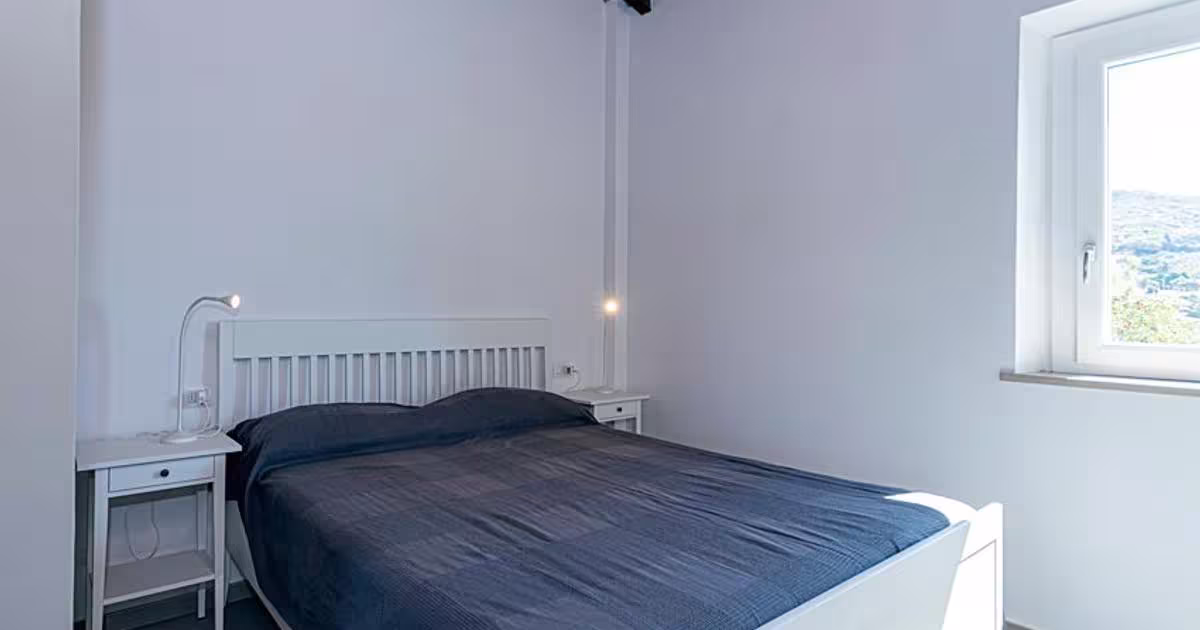 Apartament decomandat cu 3 camere în Șandra