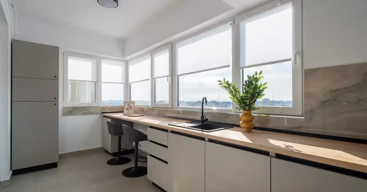 Apartament semidecomandat cu 2 camere în zona 13 Septembrie, Sector 5
