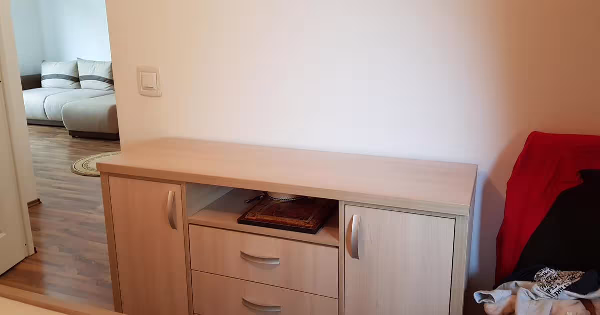 Apartament semidecomandat cu 4 camere în zona Calea Poplăcii, Sibiu