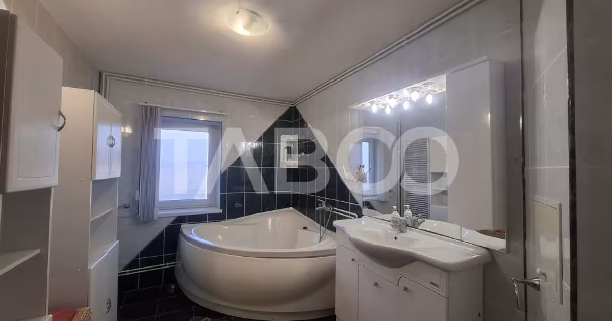 Apartament decomandat cu 5 camere în zona Mihai Viteazul, Sibiu