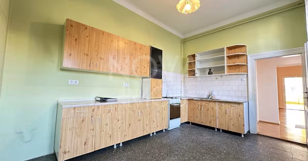 Apartament decomandat cu 4 camere în zona Ultracentral, Sibiu