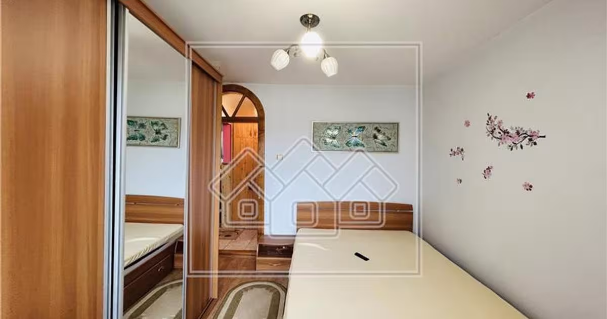 Apartament decomandat cu 3 camere în zona Valea Aurie, Sibiu
