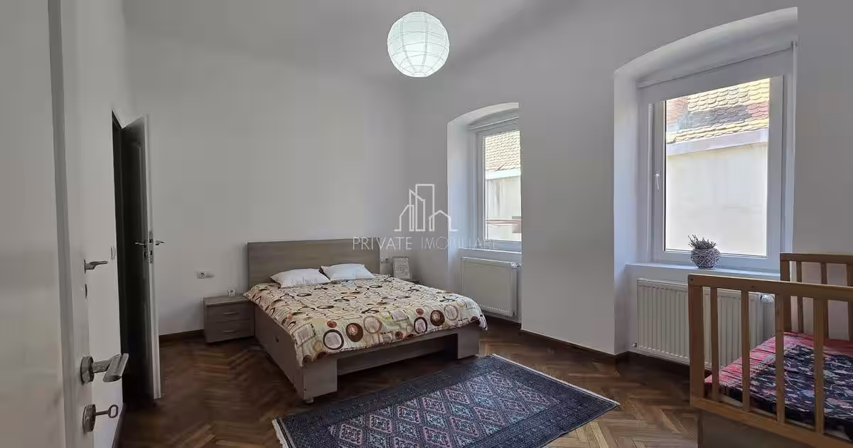 Apartament decomandat cu 2 camere în Sighișoara