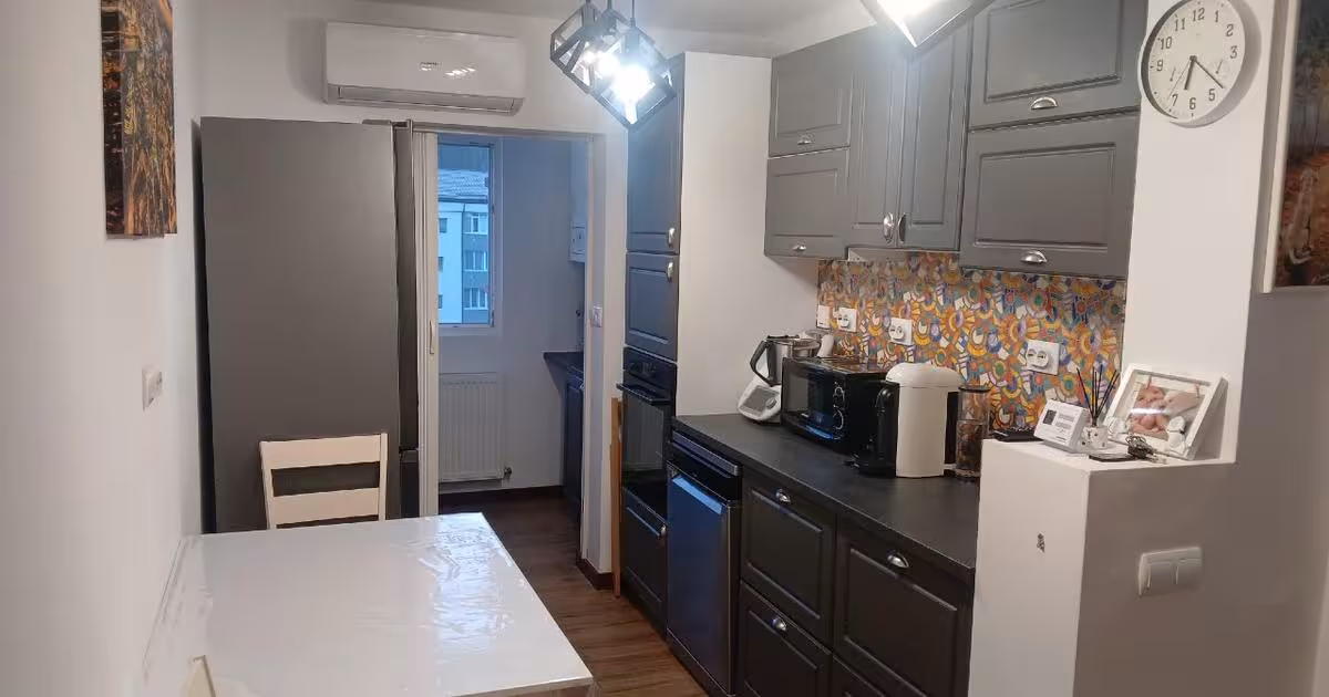 Apartament decomandat cu 3 camere în zona Central, Șimleu Silvaniei