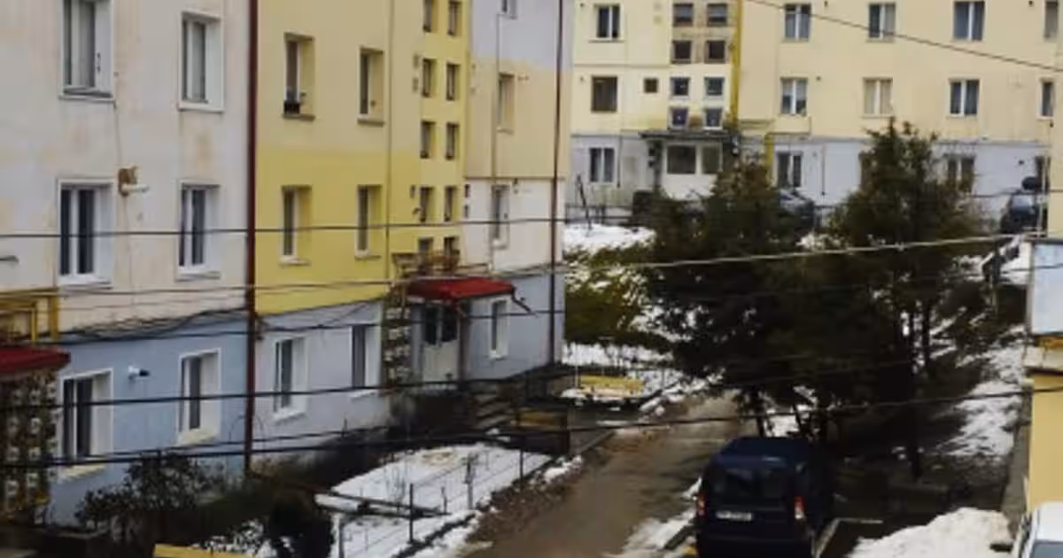 Apartament decomandat cu 2 camere în zona Calea Moroieni, Sinaia