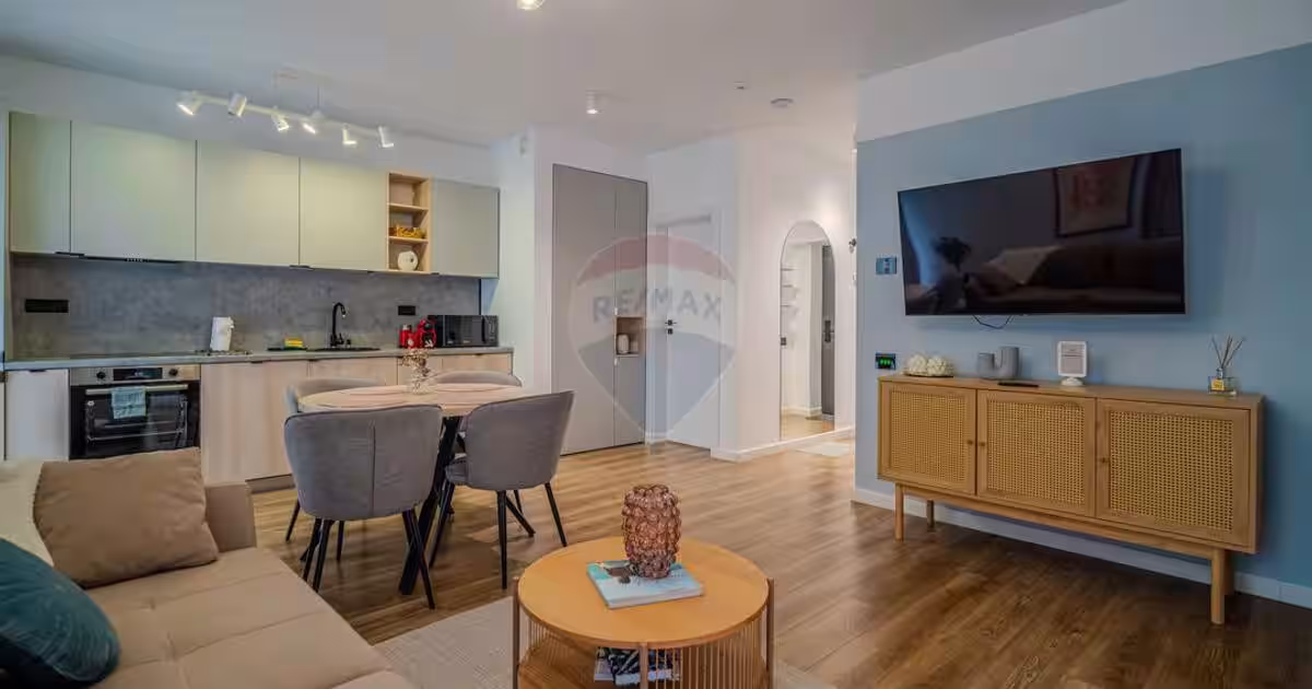 Apartament decomandat cu 2 camere în zona Central, Sinaia