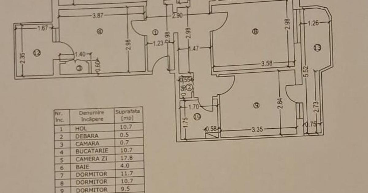 Apartament decomandat cu 4 camere în zona Pieții, Slobozia