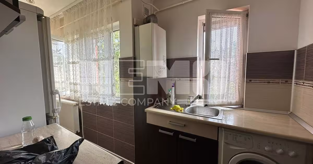 Apartament decomandat cu 3 camere în zona Nord-Est, Suceava