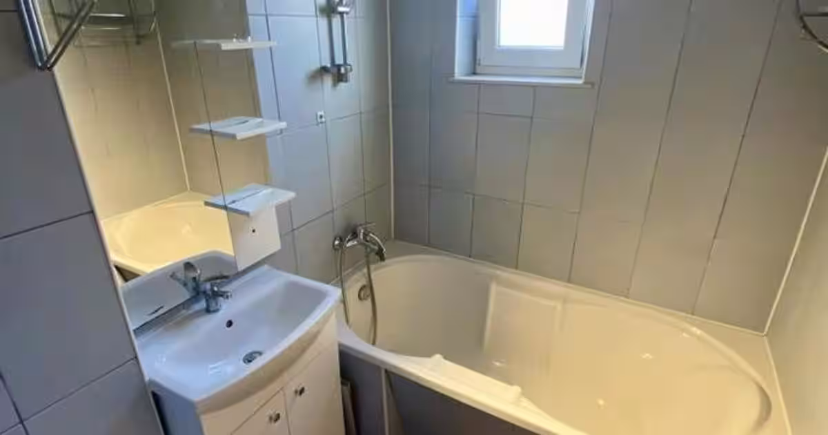Apartament semidecomandat cu 2 camere în zona Ultracentral, Suceava