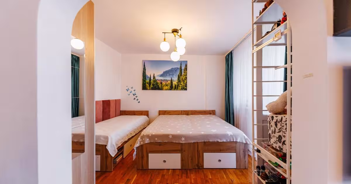 Apartament semidecomandat cu 4 camere în zona Circumvalațiunii, Timișoara