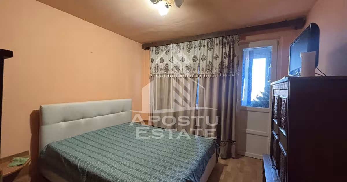 Apartament decomandat cu 3 camere în zona Dâmbovița, Timișoara