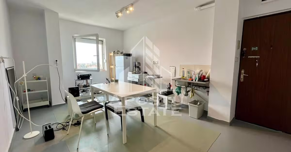 Apartament semidecomandat cu 3 camere în zona Olimpia-Stadion, Timișoara