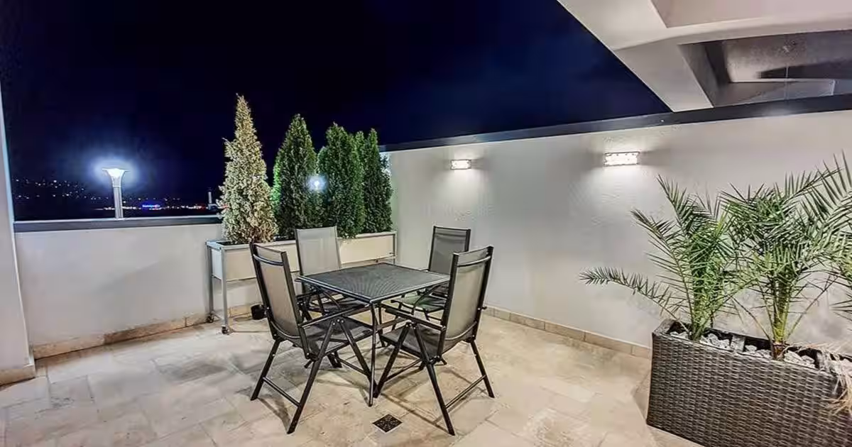 Apartament cu 2 camere de vanzare, Valea Lupului, mobilat