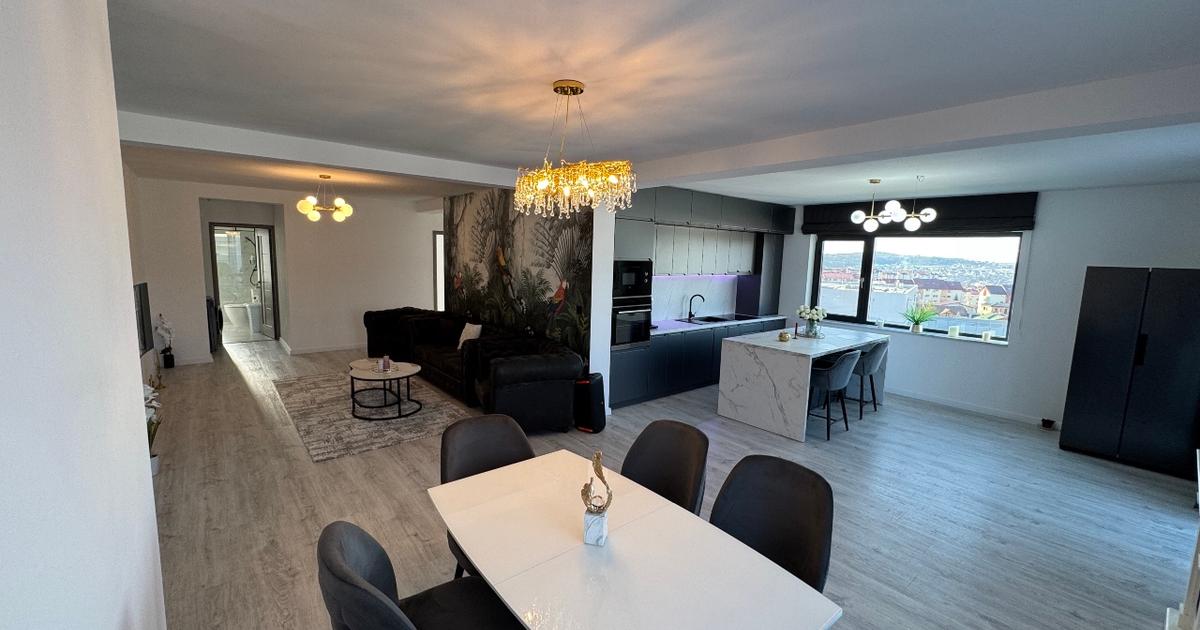 Apartament decomandat cu 3 camere în zona Central, Zalău