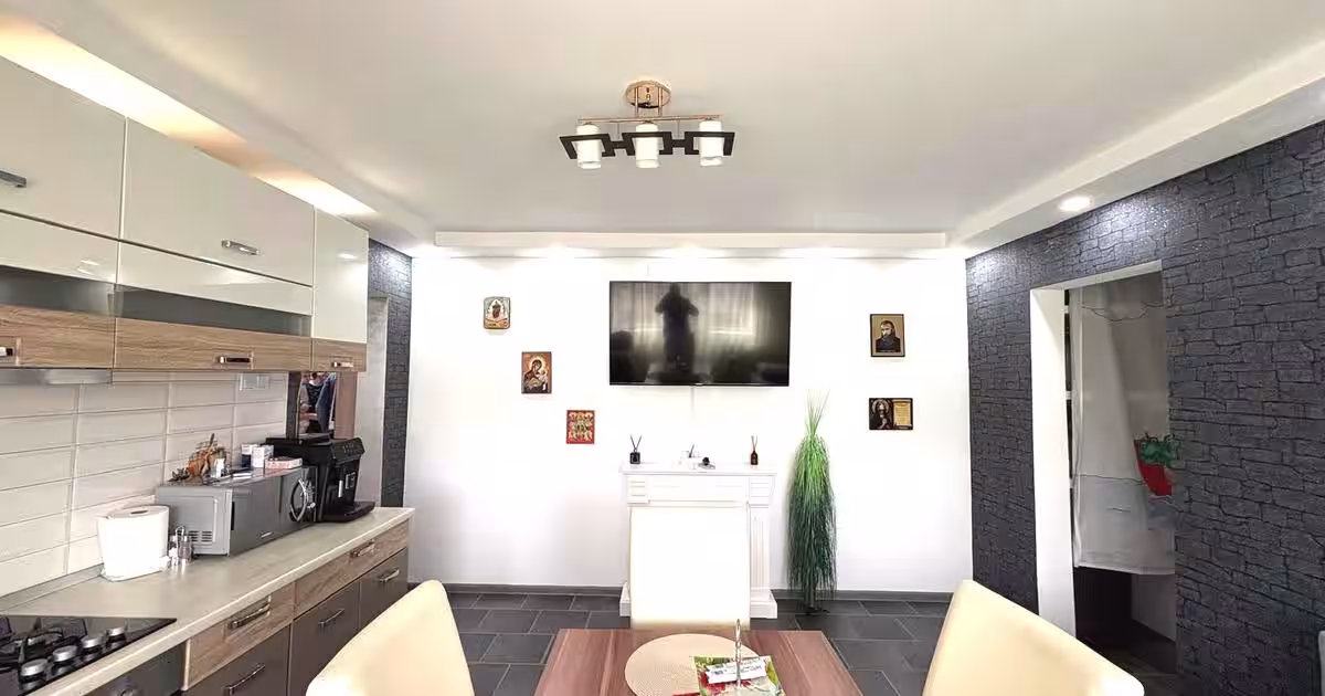 Apartament decomandat cu 2 camere în zona Est, Zalău