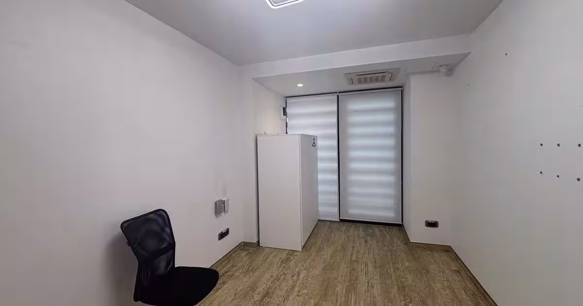 Birou în zona Tractorul, Brașov