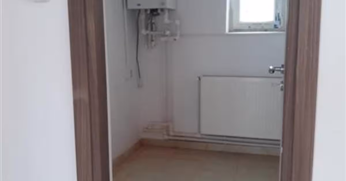 Birou 900 mp în zona Tractorul, Brașov