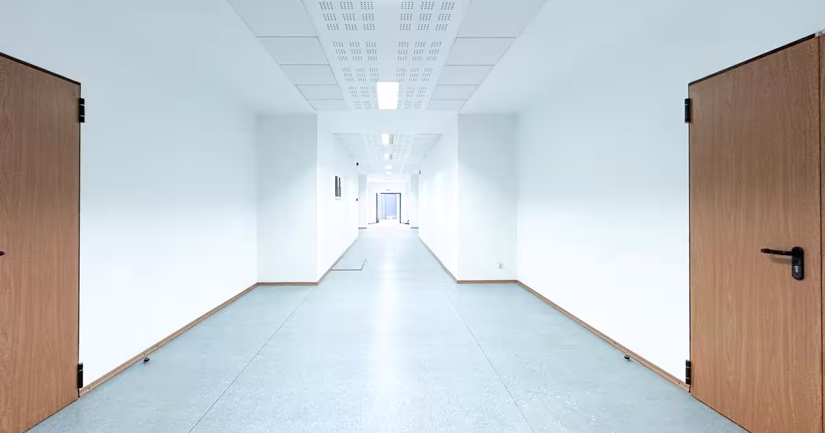 Birou 2560 mp în zona Casa de Cultură, Constanța