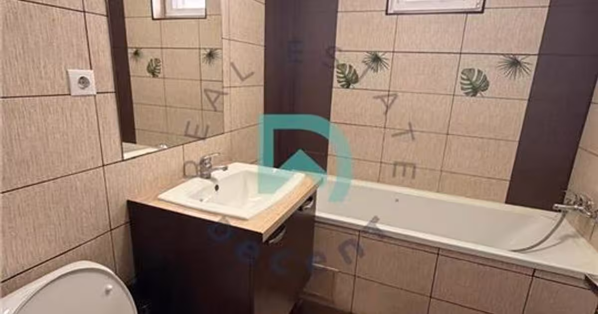 Casă cu 3 camere în zona Tractorul, Brașov
