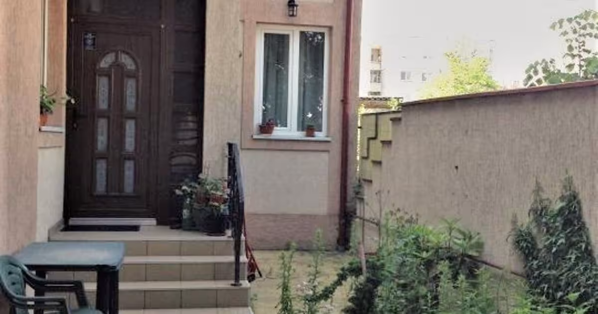 Casă 150 mp cu 3 camere Constanța