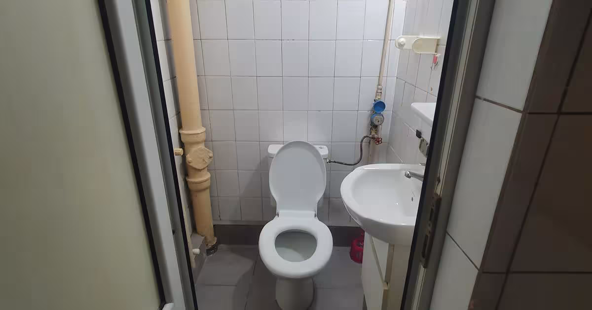 Casă 40 mp cu 2 camere în zona Km 5, Constanța