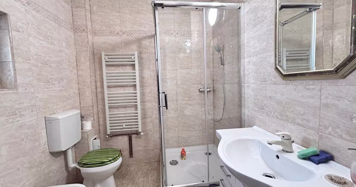 Casă 96 mp cu 2 camere în Gherla