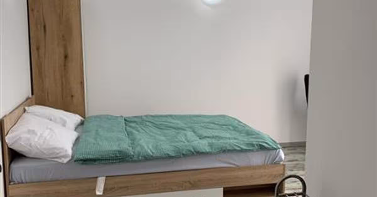 Casă 379 mp cu 15 camere în zona Poștei - Bucov, Ploiești