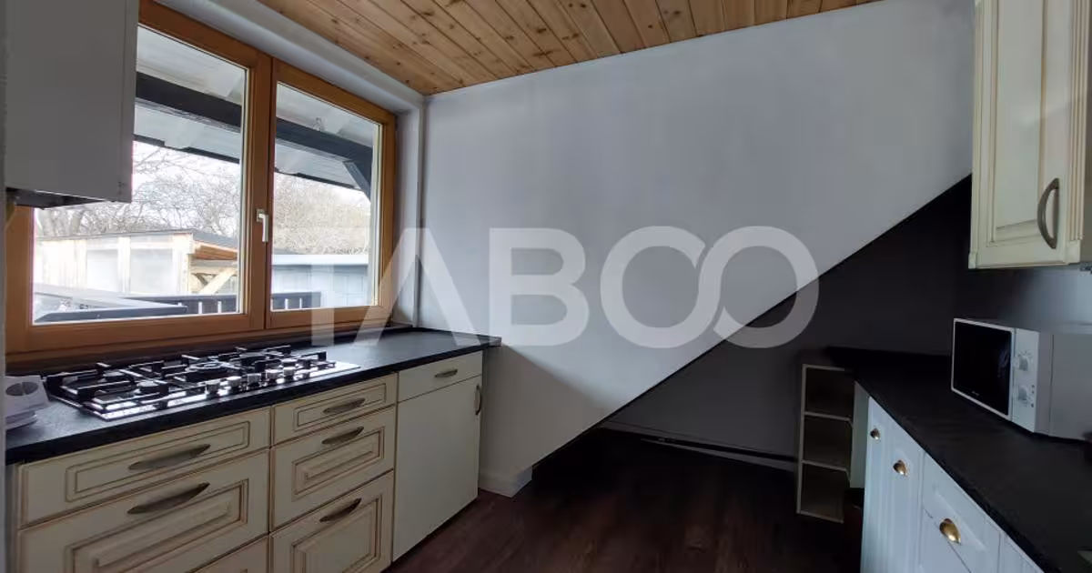 Casă cu 3 camere în zona Gușterița, Sibiu