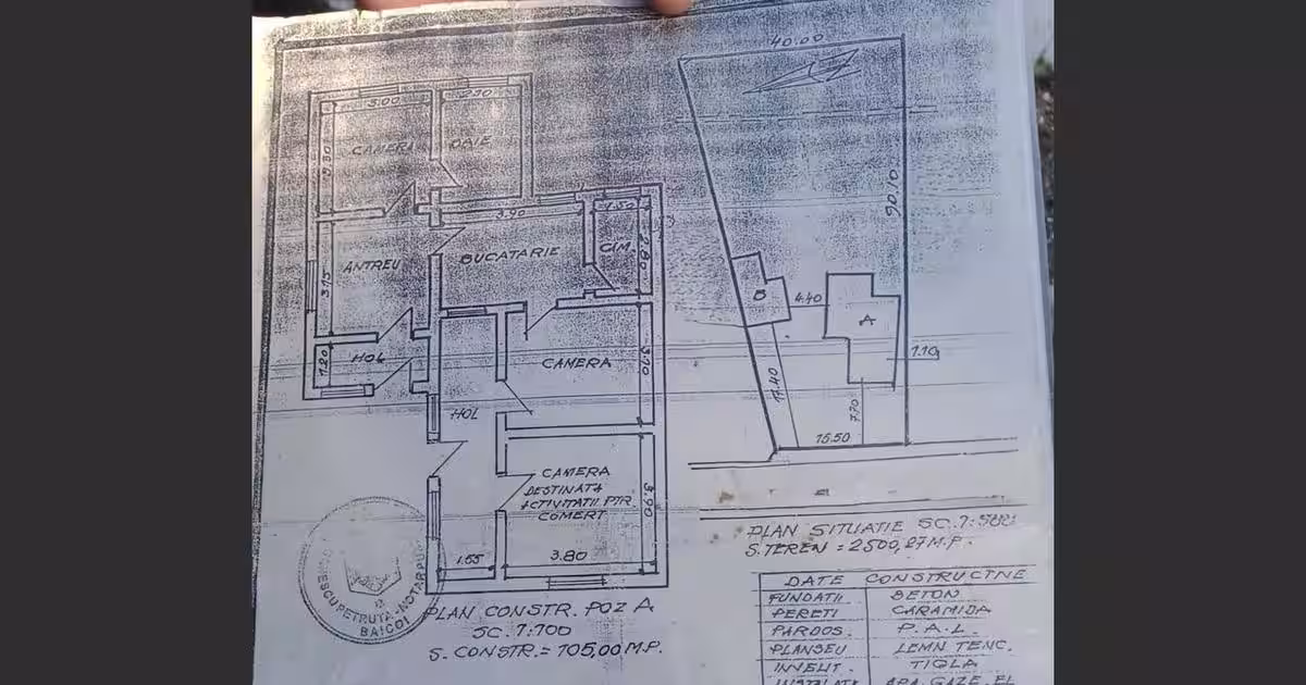 Casă 105 mp cu 4 camere în Băicoi