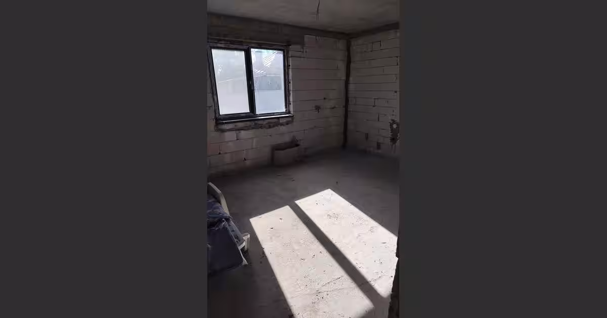Casă 190 mp cu 4 camere în Călinești