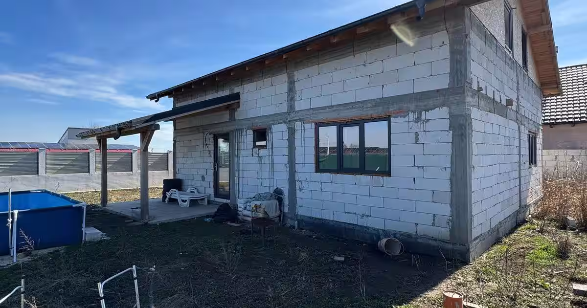 Vanzare Vila P+M "la gri" in Sat Costi, Jud.Galati, sup.teren 500 mp