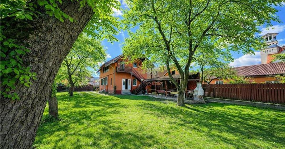 FILM! Casa 7 camere, oportunitate: rezidential/ turistic/ investitional,Covasna