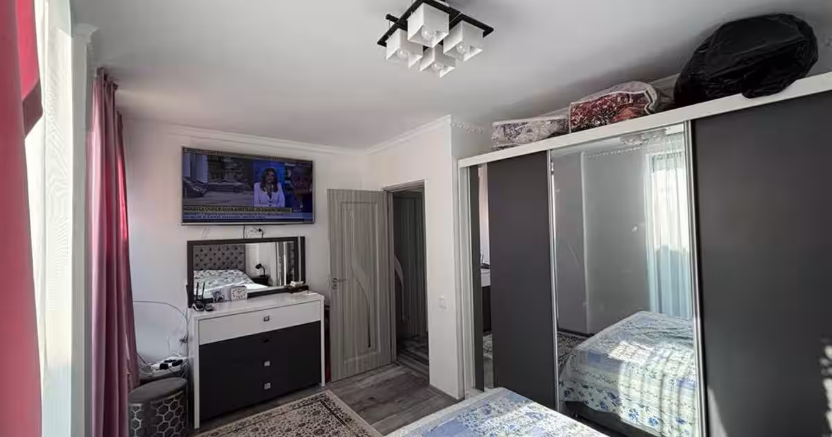 Casa individuala,mobilata si utilata complet, Bucium-Visan,400mp teren