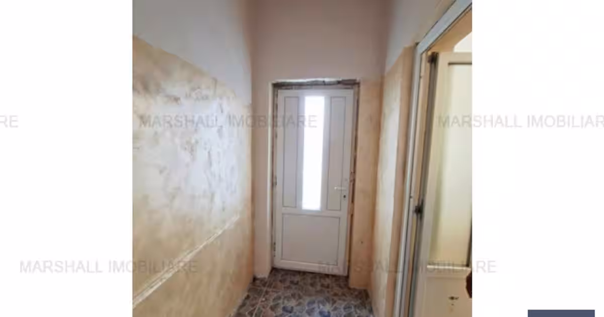 Casă 124 mp cu 4 camere în zona Transilvaniei, Ploiești