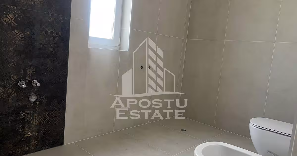 Casă cu 4 camere în Sânandrei