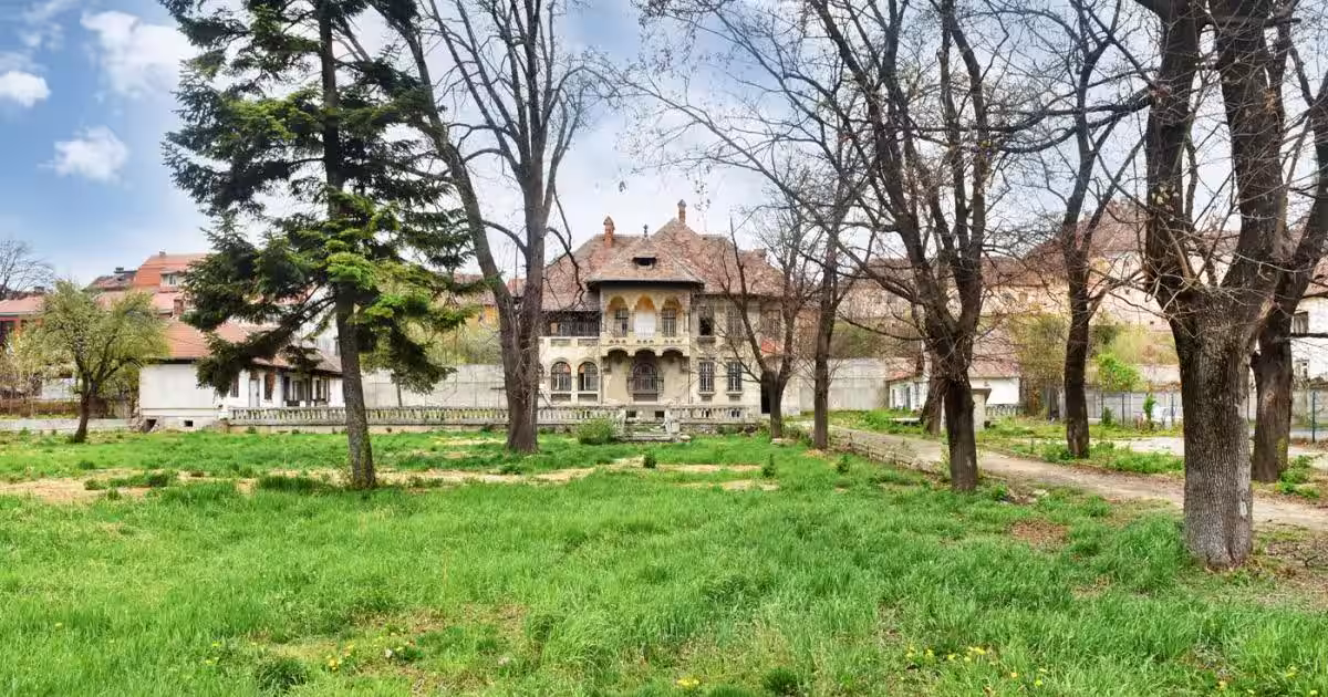 Casă 900 mp cu 17 camere în zona Ultracentral, Sibiu