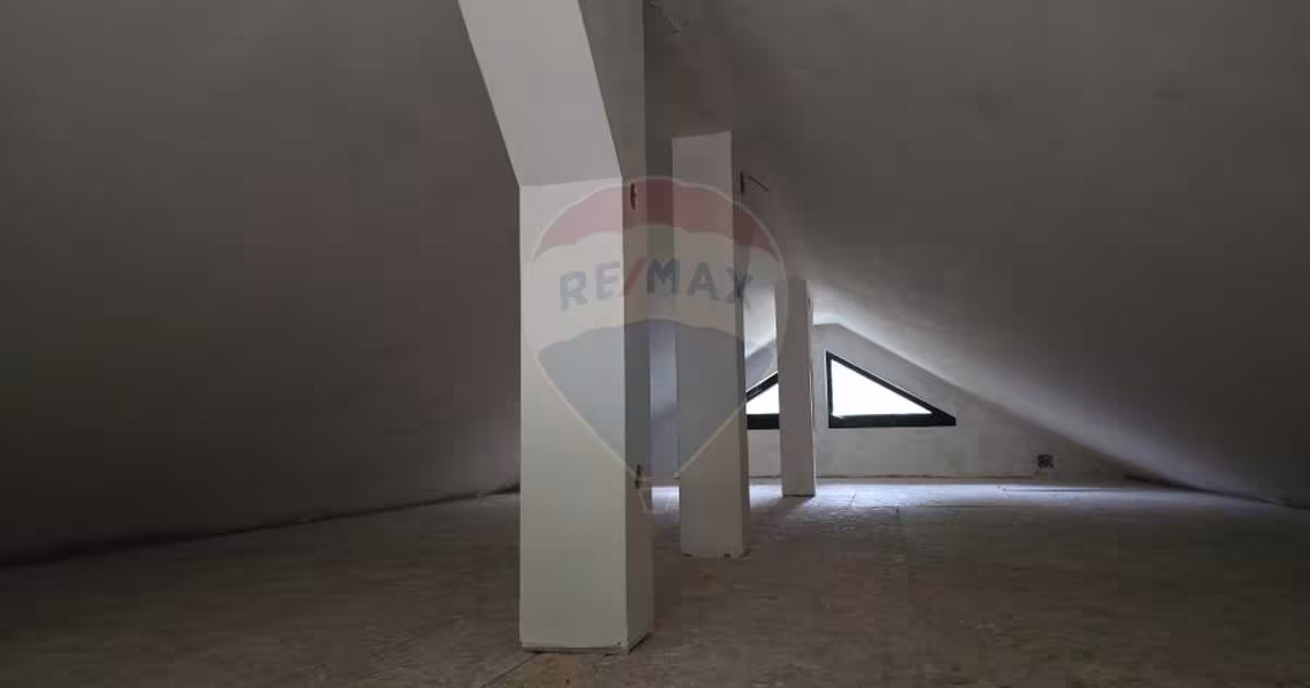 Casă cu 7 camere în zona Central, Vatra Dornei