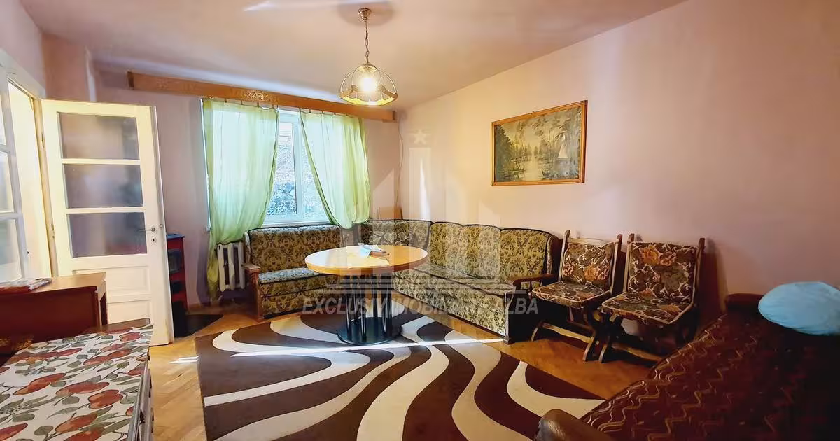 Casă individuală cu 7 camere în zona Cetate, Alba Iulia