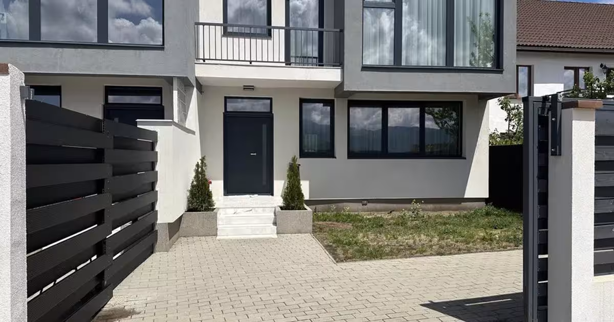 Casă individuală cu 4 camere în zona Bartolomeu, Brașov