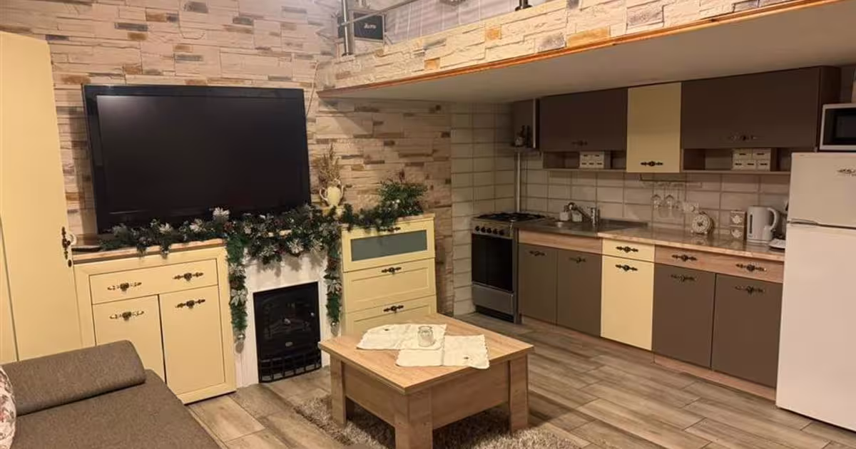 Casă individuală 25 mp cu 1 camere în zona Centrul Istoric, Brașov