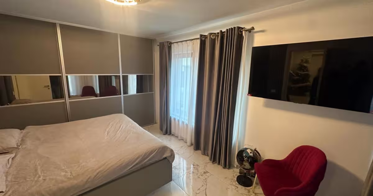 Casă individuală cu 5 camere în zona Central, Constanța