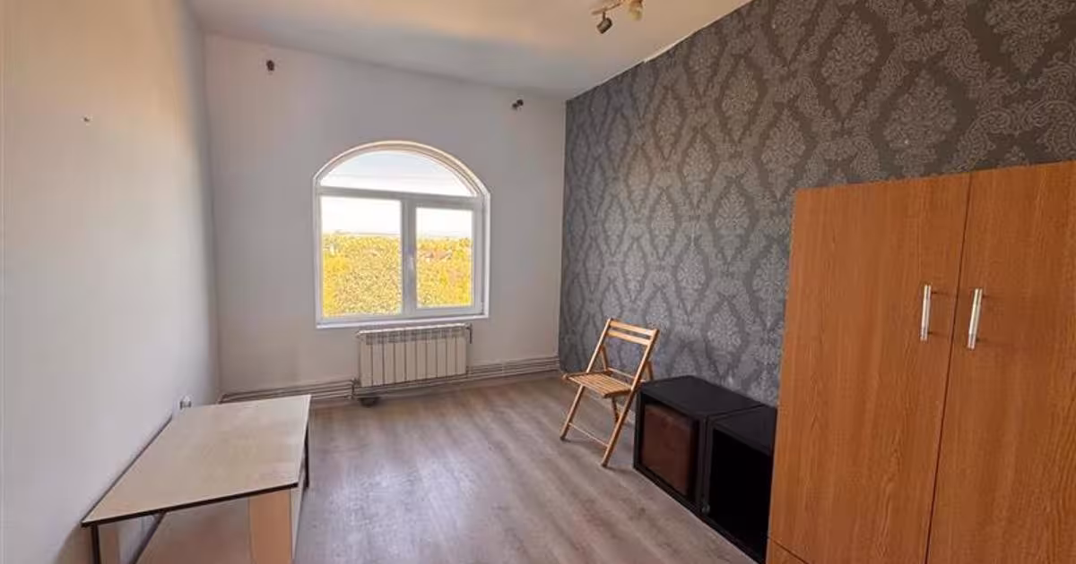 Casă individuală cu 10 camere în zona Galata, Iași