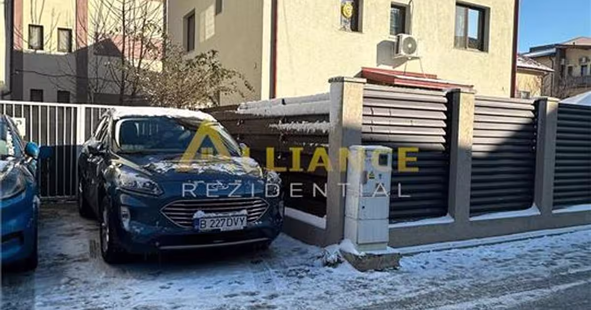 Casă individuală cu 8 camere în zona Central, Popești-Leordeni