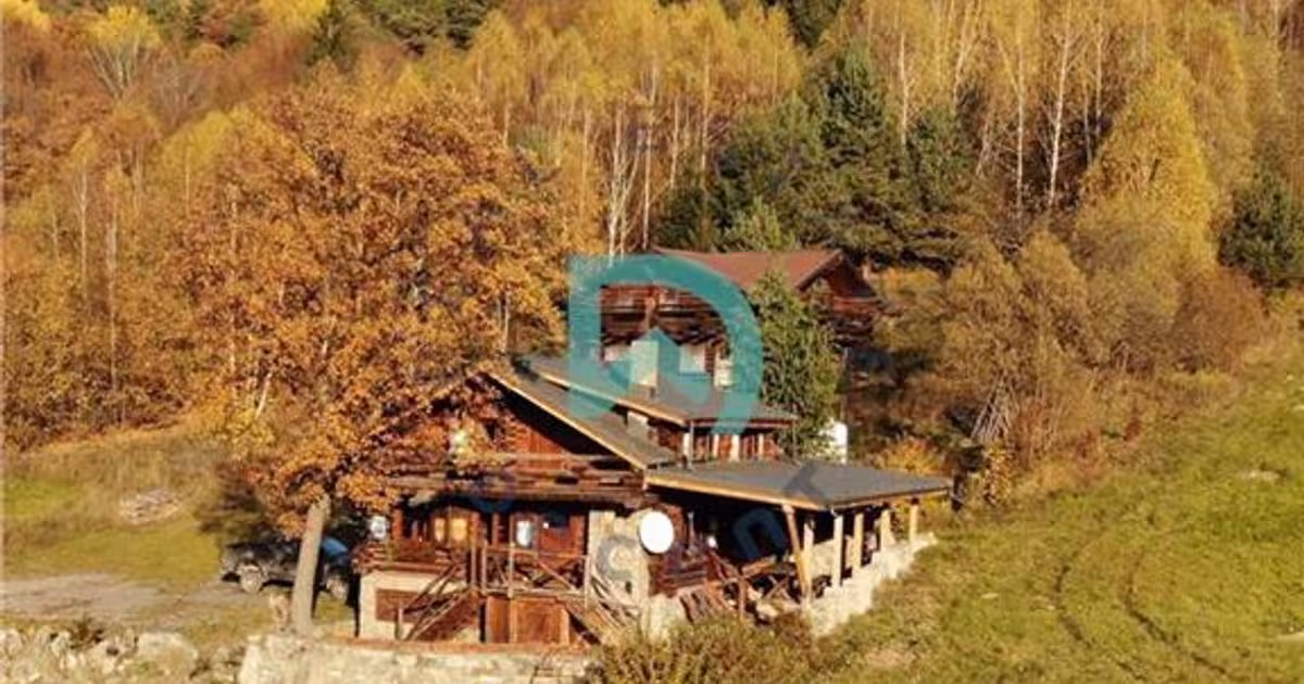Casă individuală cu 4 camere în zona Glăjărie, Râșnov