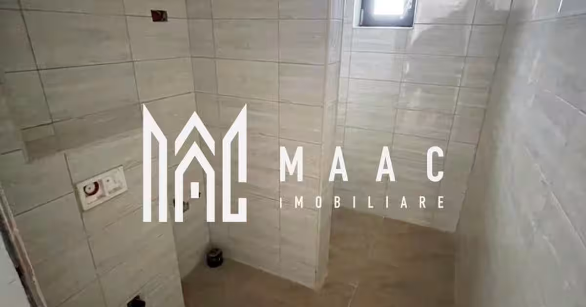 Casă individuală cu 13 camere în Săcel